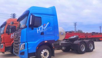 敏銳捕捉商機(jī)，高效跟進(jìn)客戶——商用車與物流事業(yè)部喜獲10臺(tái)540馬力LNG牽引車訂單